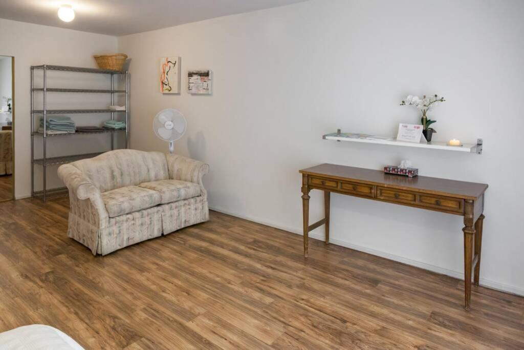Surfboards Included In Your Stay!!! Tijuana Bagian luar foto